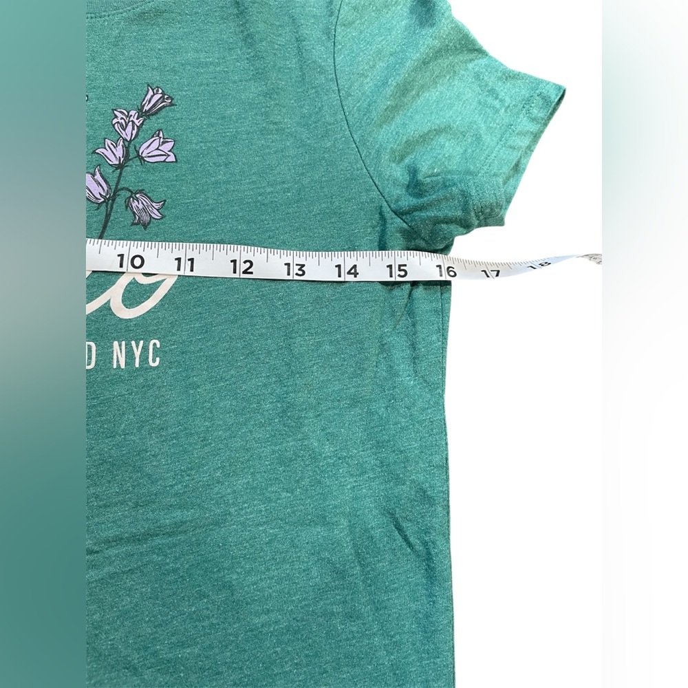 Aeropostale Green Floral Graphic Short Sleeve Classic Crew T-Shirt Medium Junior - Picture 4 of 9